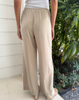 Halle Pant
