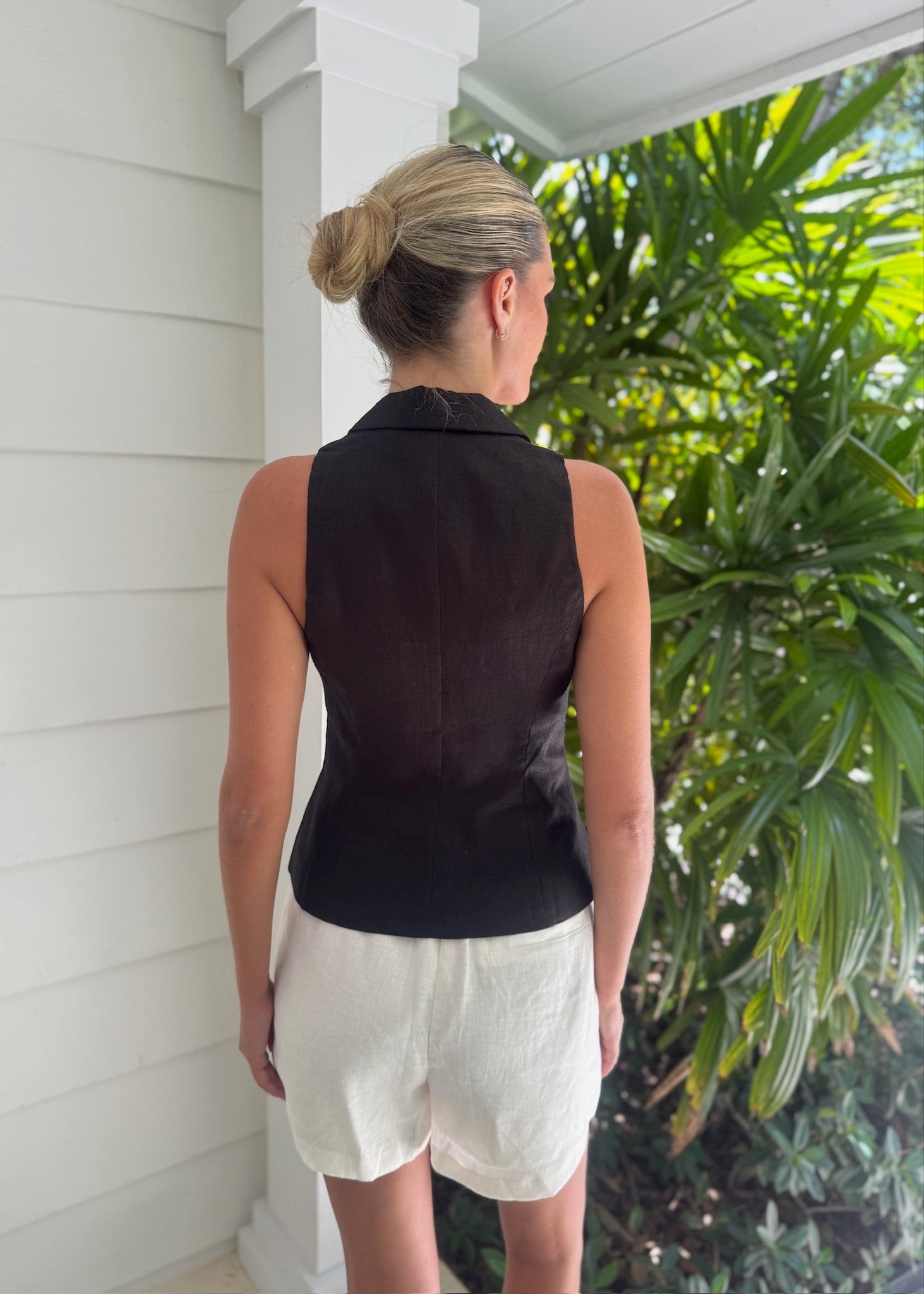 Thilda Linen Vest Black